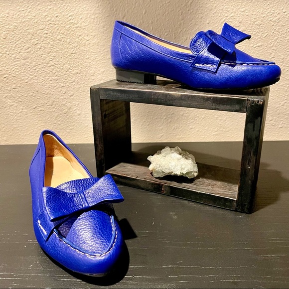 Rosemarie Vintage Royal Blue Leather loafers with bow - Picture 1 of 4